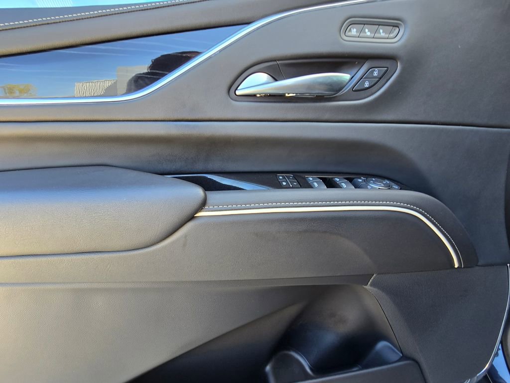 Used 2024 Cadillac Escalade Sport w/ LPO, ONYX Package AWD/4WD image 14