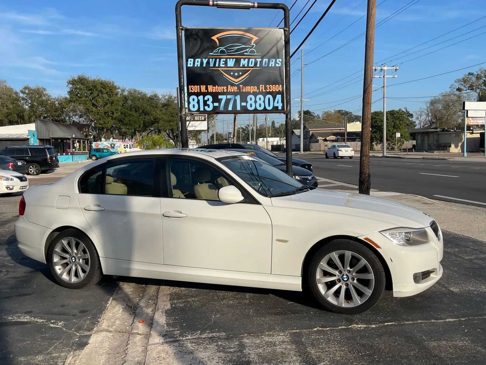 Used 2011 BMW 328i Sedan image 2