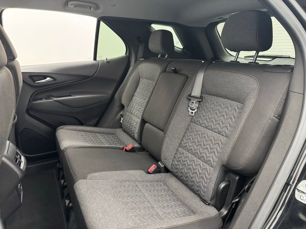 Used 2024 Chevrolet Equinox LT image 38