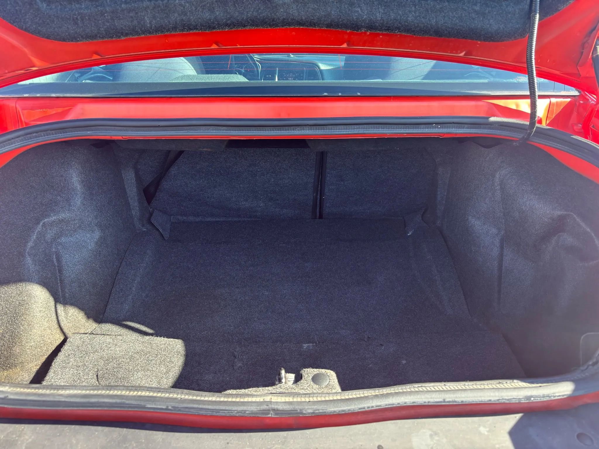 Used 2017 Dodge Challenger R/T image 19