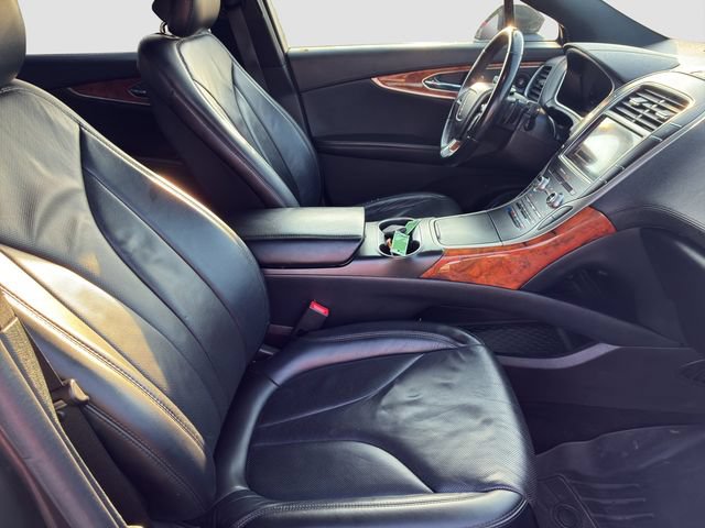 Used 2019 Lincoln Nautilus Reserve AWD/4WD image 22
