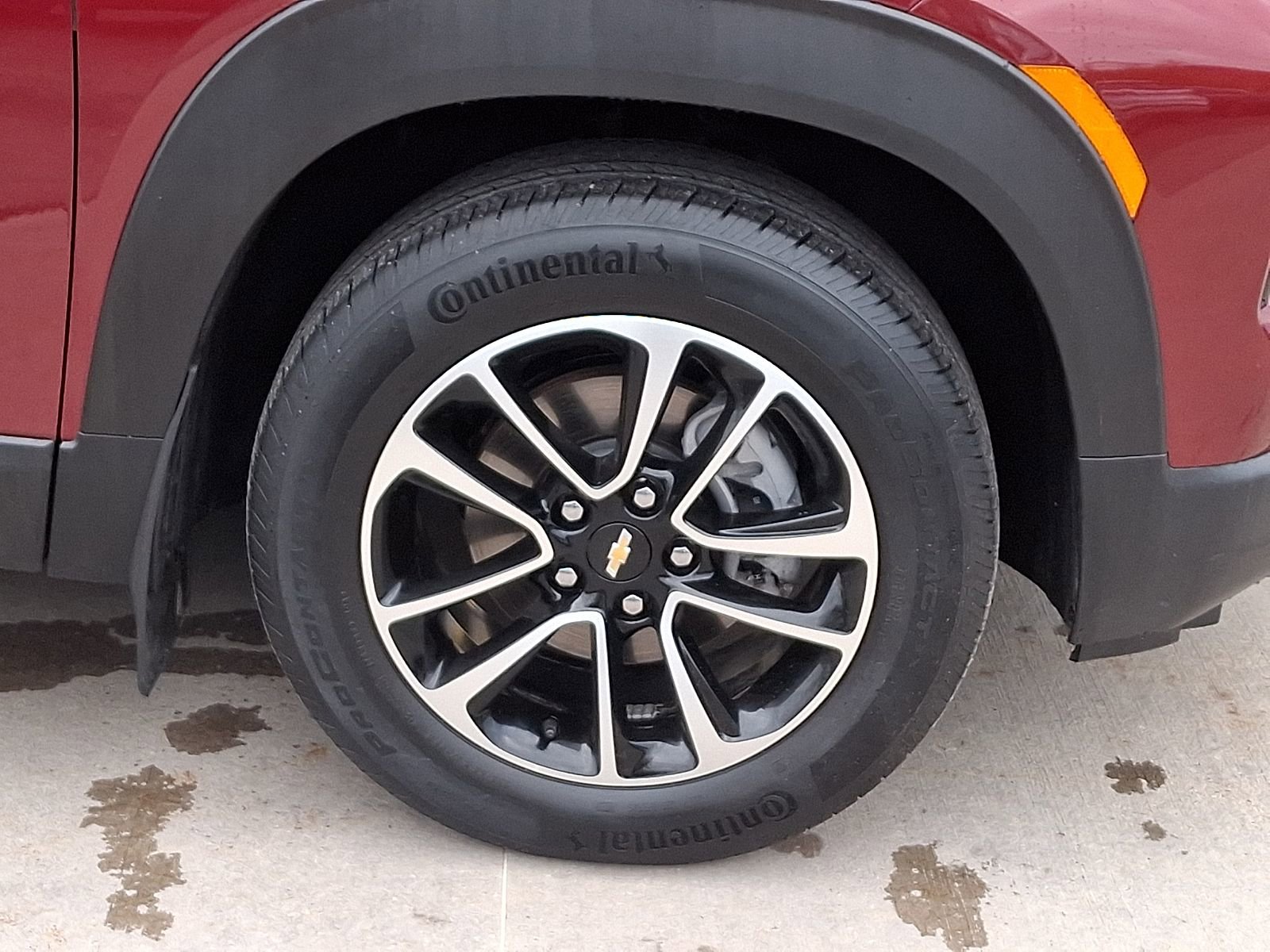 Used 2024 Chevrolet TrailBlazer LT w/ Convenience Package AWD/4WD image 8