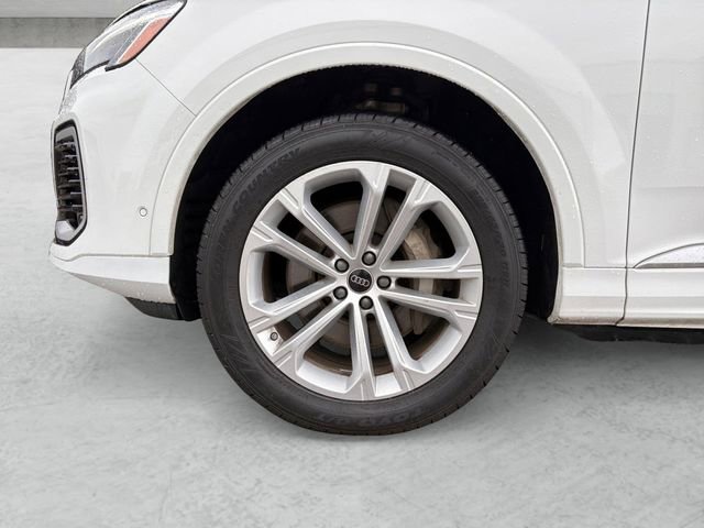 Used 2025 Audi Q7 3.0T Premium Plus image 23
