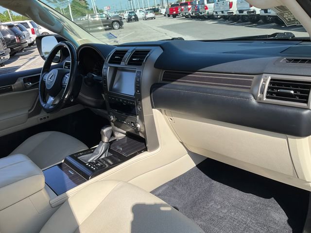 Used 2020 Lexus GX 460 Premium w/ Premium Package AWD/4WD image 23