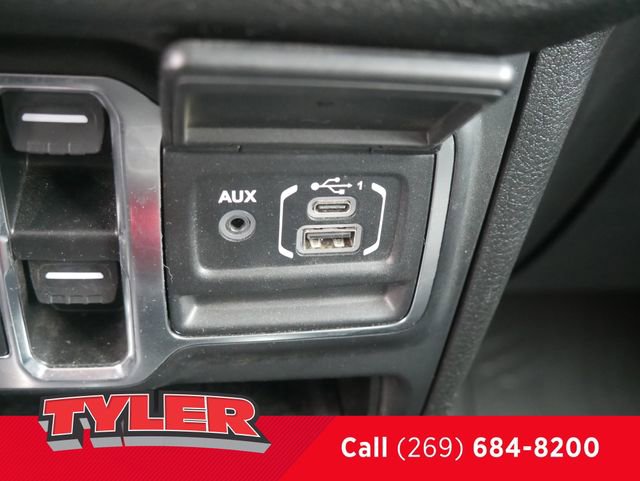 Used 2024 Jeep Gladiator Sport image 34