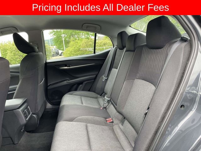 Used 2025 Toyota Camry LE FWD image 16