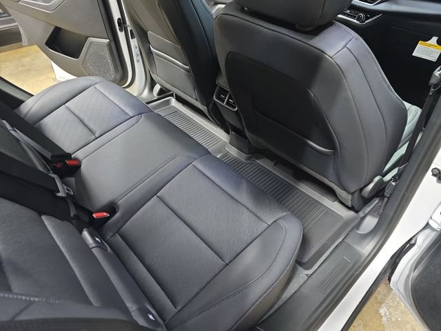 New 2026 Chevrolet Equinox LT w/ Convenience Package II image 12