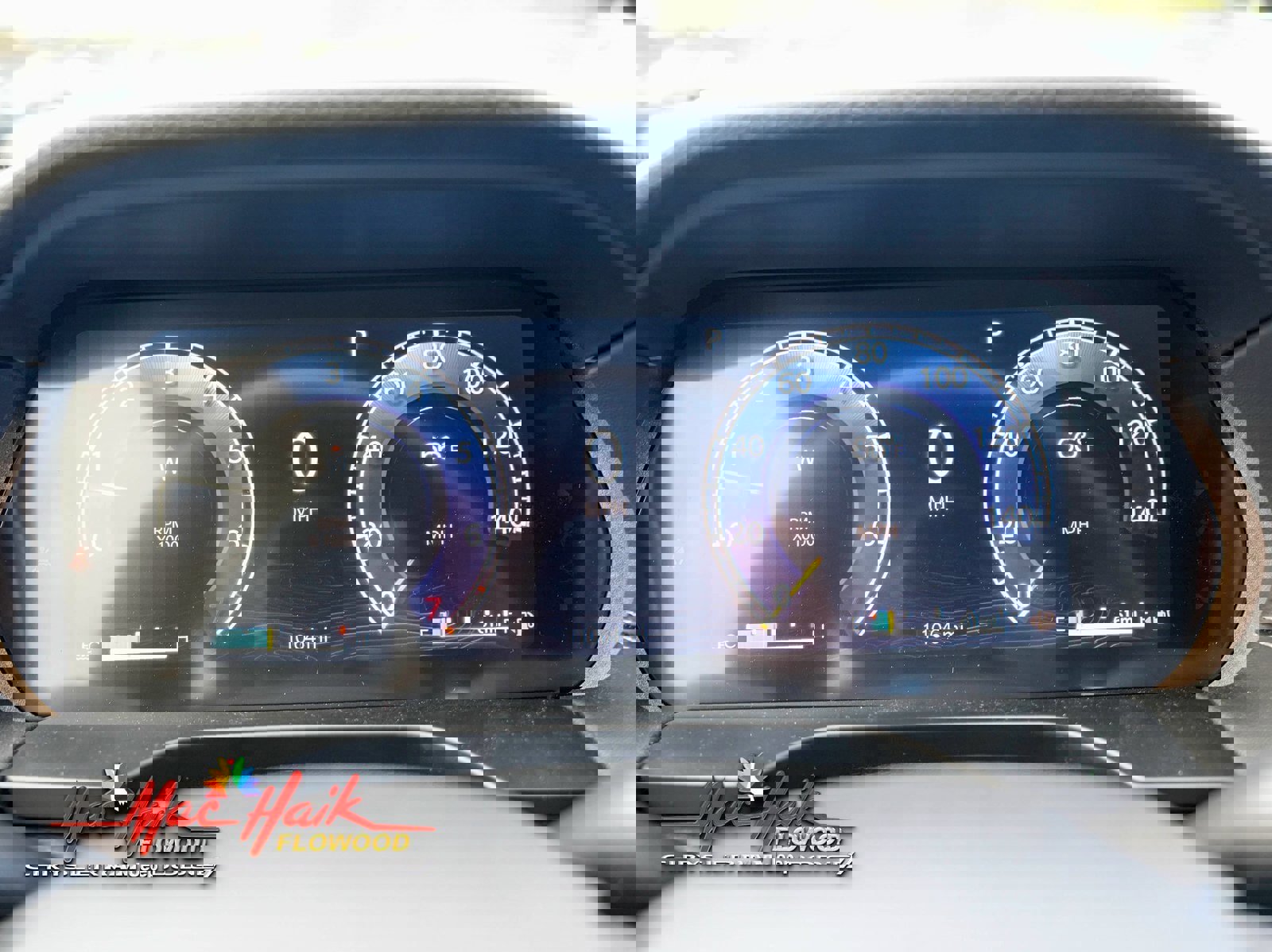 Used 2024 Jeep Grand Cherokee Limited w/ Black Appearance Package image 19