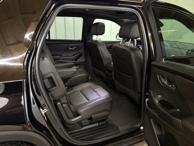 Used 2023 Chevrolet Traverse RS AWD/4WD image 22