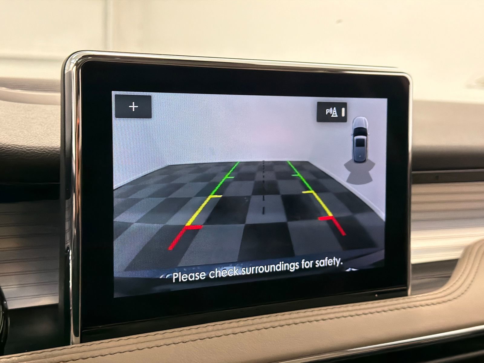 Used 2022 Lincoln Corsair AWD w/ Premium Package image 27