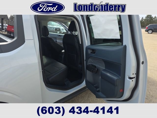 New 2026 Ford Maverick Lariat w/ Black Appearance Package image 42