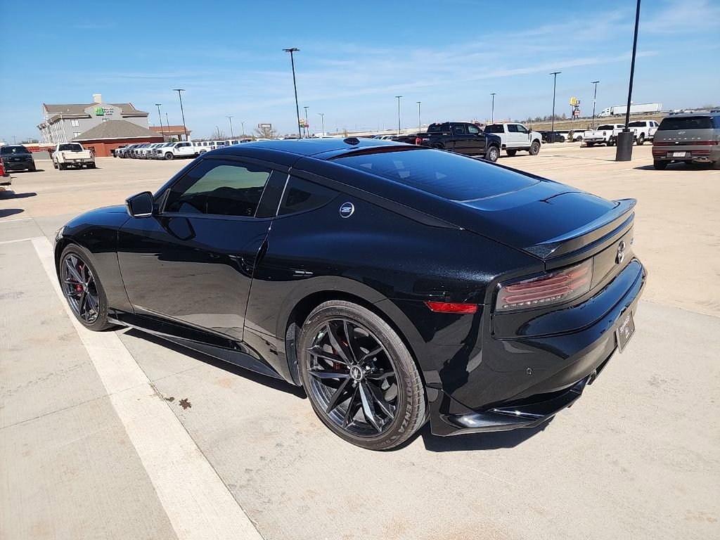 Used 2024 Nissan Z Performance w/ Floor Mat Package image 5