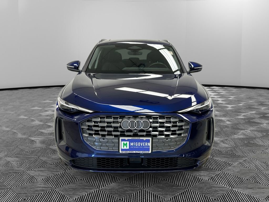 Used 2025 Audi Q5 Premium image 8