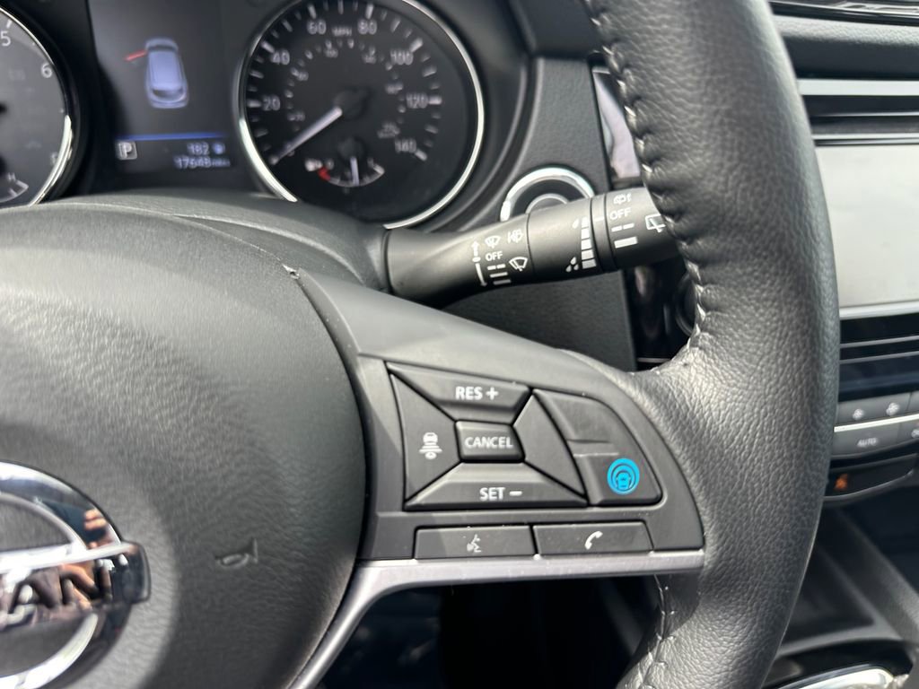 Used 2022 Nissan Rogue Sport SL w/ Premium Package AWD/4WD image 24