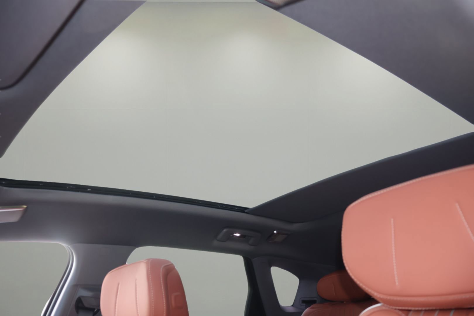 New 2026 Cadillac Optiq Sport 2 w/ LPO, Floor Liner Package RWD image 28