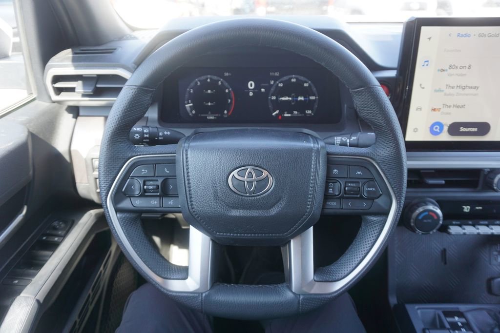 Used 2025 Toyota Tacoma TRD Off-Road AWD/4WD image 3