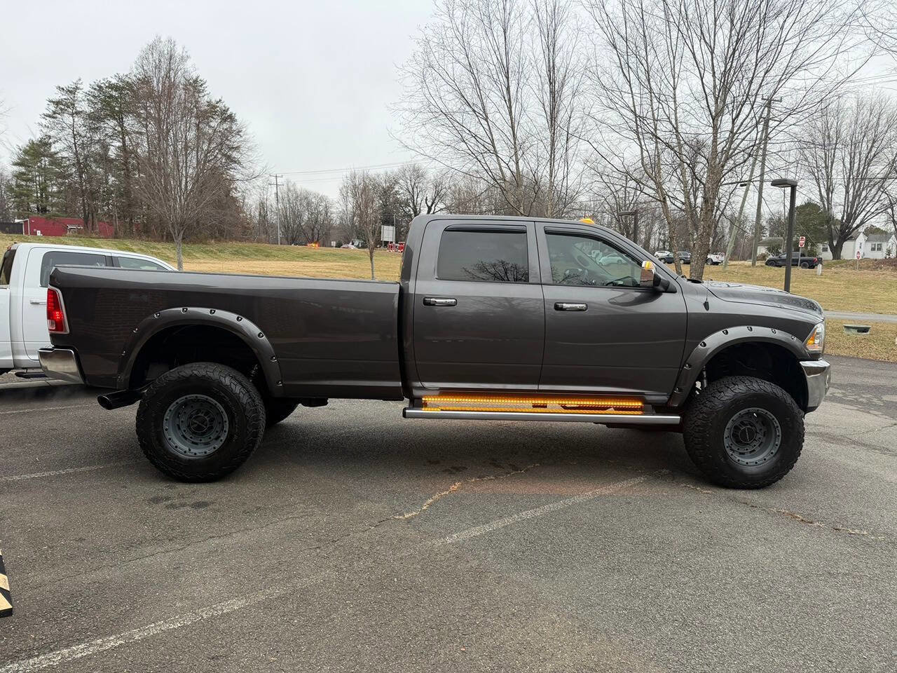 Used 2014 RAM 2500 Laramie w/ HD Snow Plow Prep Group image 7