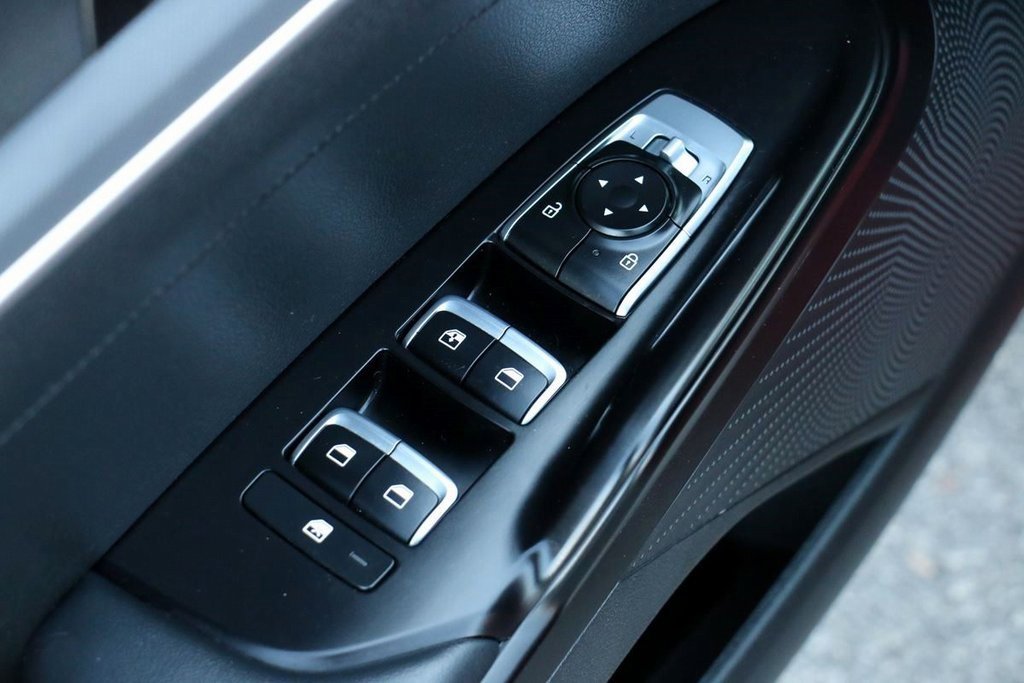 Used 2024 Kia K5 GT-Line w/ GT-Line Premium Package image 15