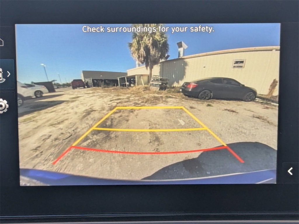 Used 2023 Hyundai Elantra SEL w/ Convenience Package image 15