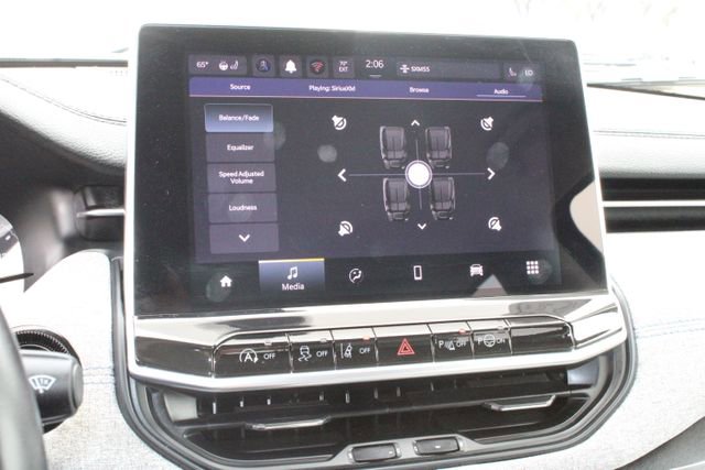 Used 2022 Jeep Compass Latitude w/ Convenience Group image 19