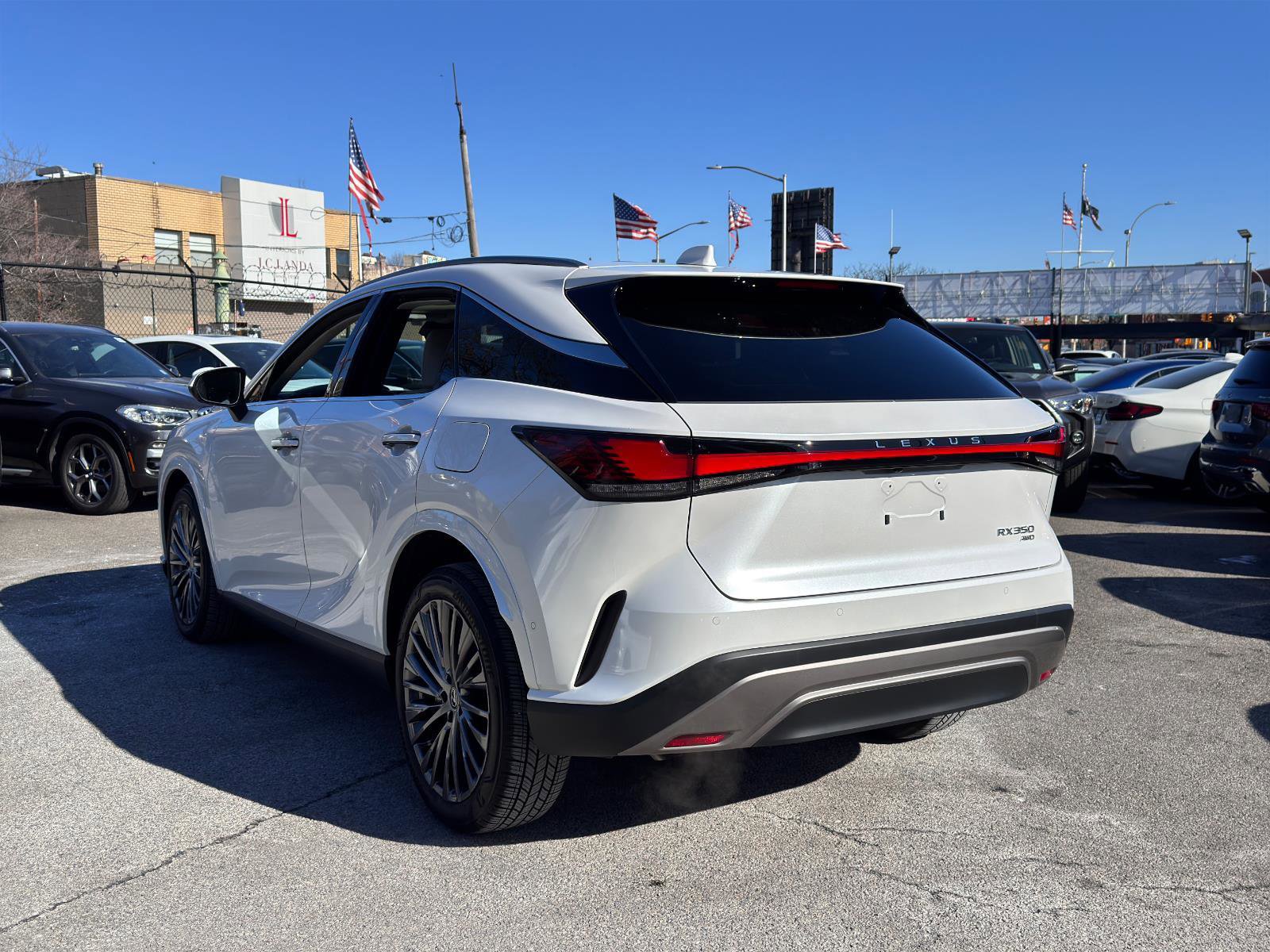 Used 2023 Lexus RX 350 w/ Accessory Package (Z1) image 6