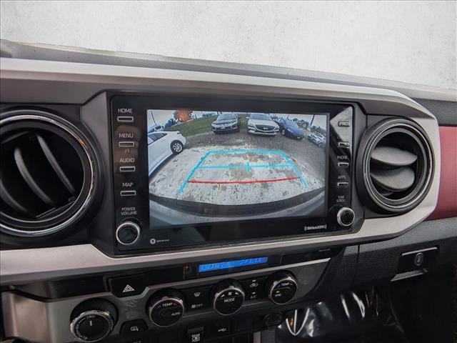 Used 2022 Toyota Tacoma SR5 AWD/4WD image 14
