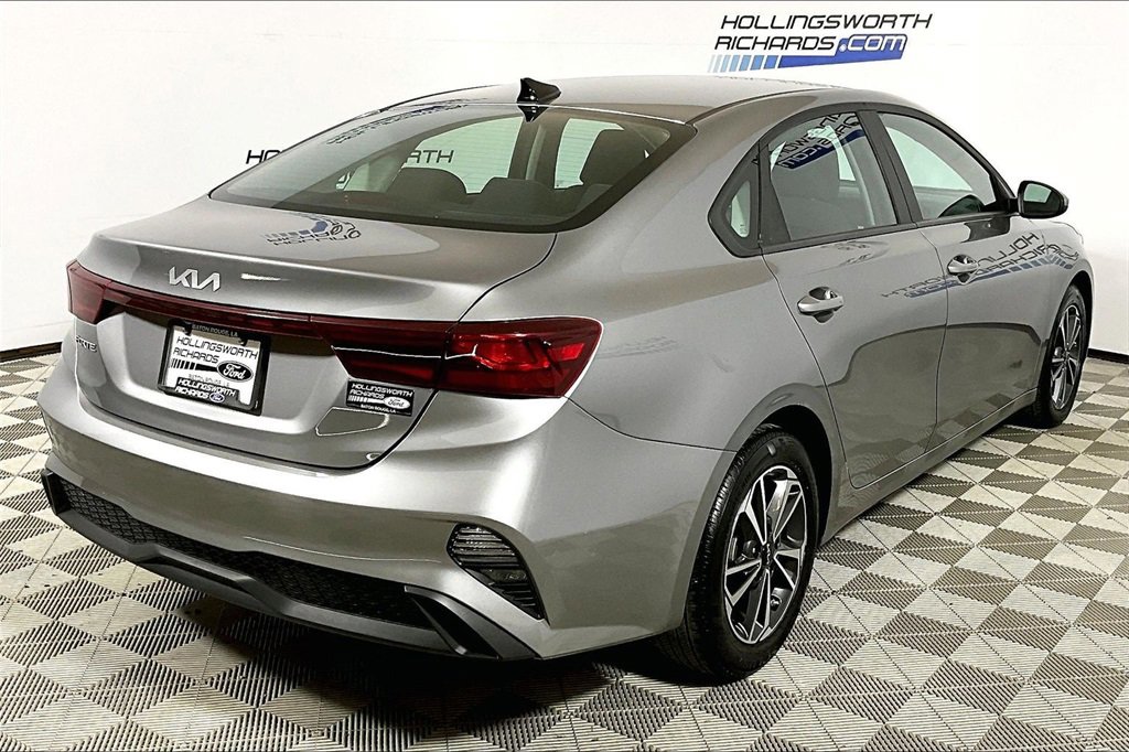 Used 2024 Kia Forte LXS image 9