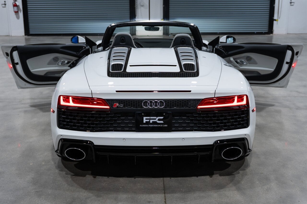 Used 2021 Audi R8 V10 RWD image 37