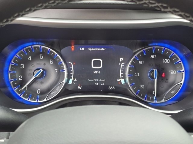 New 2025 Chrysler Voyager LX image 31
