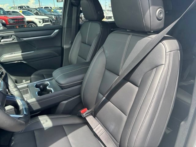 New 2026 GMC Acadia Elevation w/ Super Cruise Package AWD/4WD image 13
