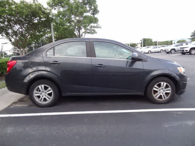 Used 2014 Chevrolet Sonic LT FWD image 4
