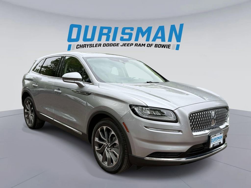 Used 2023 Lincoln Nautilus Reserve AWD/4WD image 1