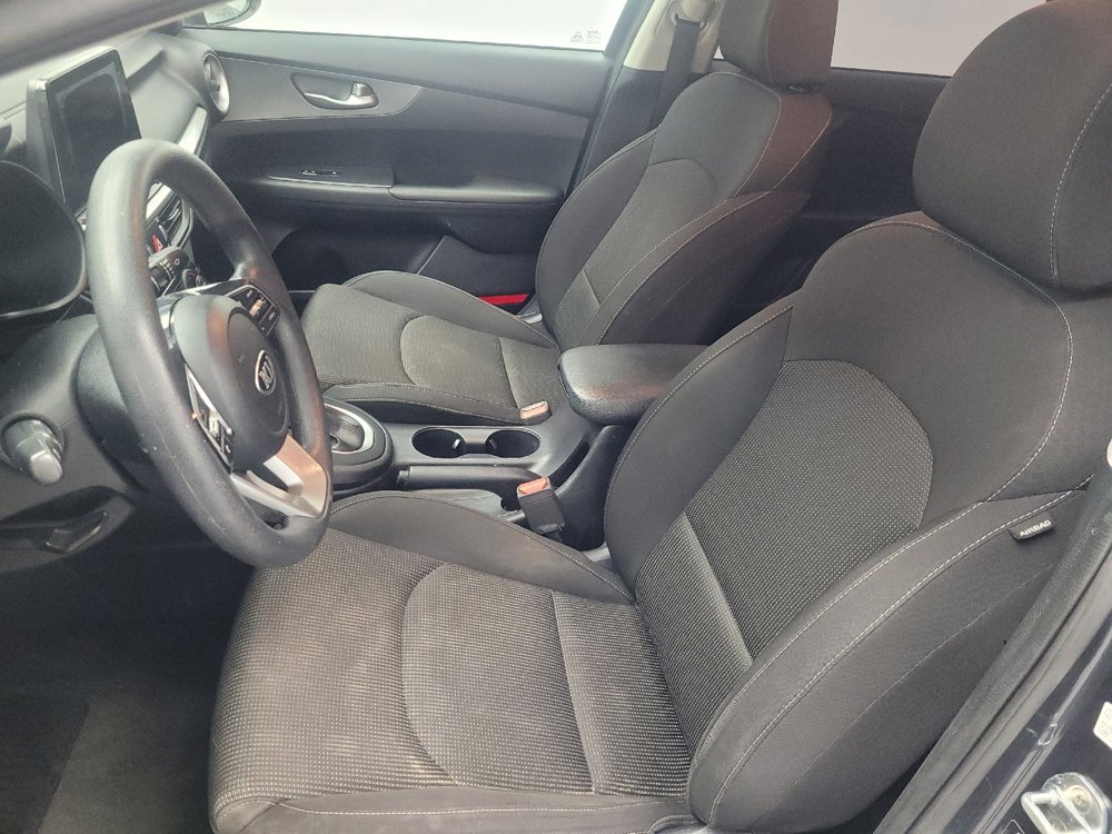 Used 2019 Kia Forte LXS FWD image 17