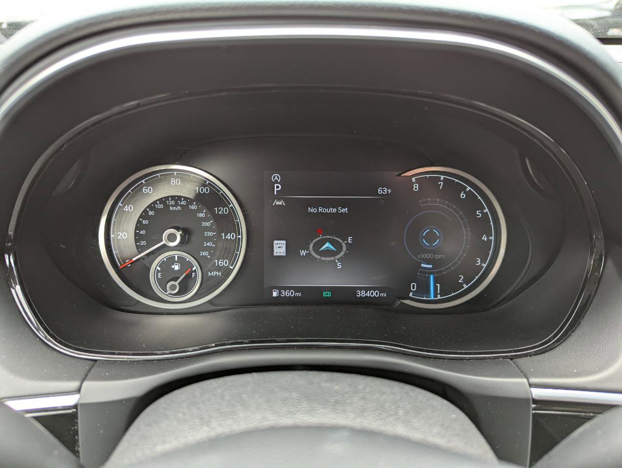 Used 2023 Genesis GV70 2.5T AWD/4WD image 4