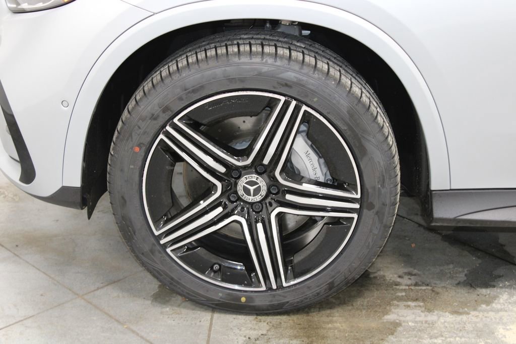 Used 2024 Mercedes-Benz GLC 300 4MATIC image 18