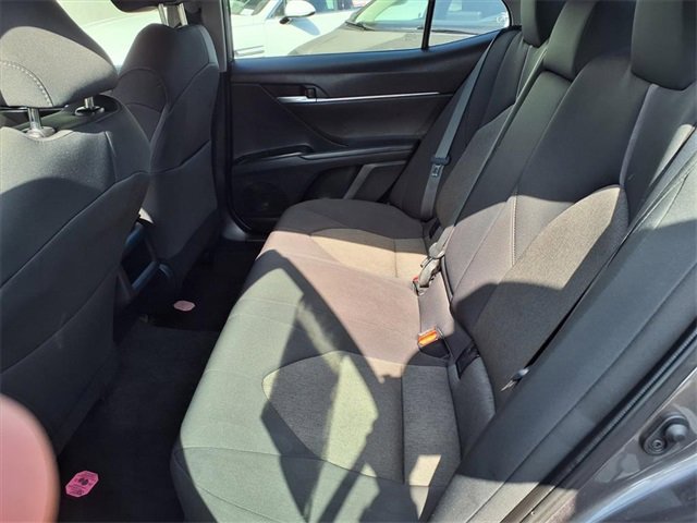 Used 2024 Toyota Camry LE image 9