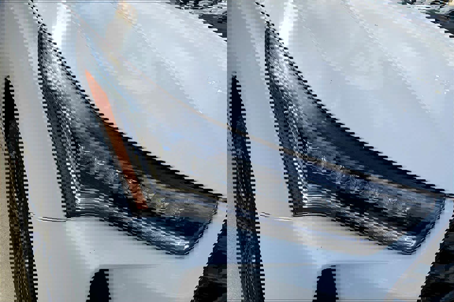 New 2026 Acura RDX SH-AWD image 13