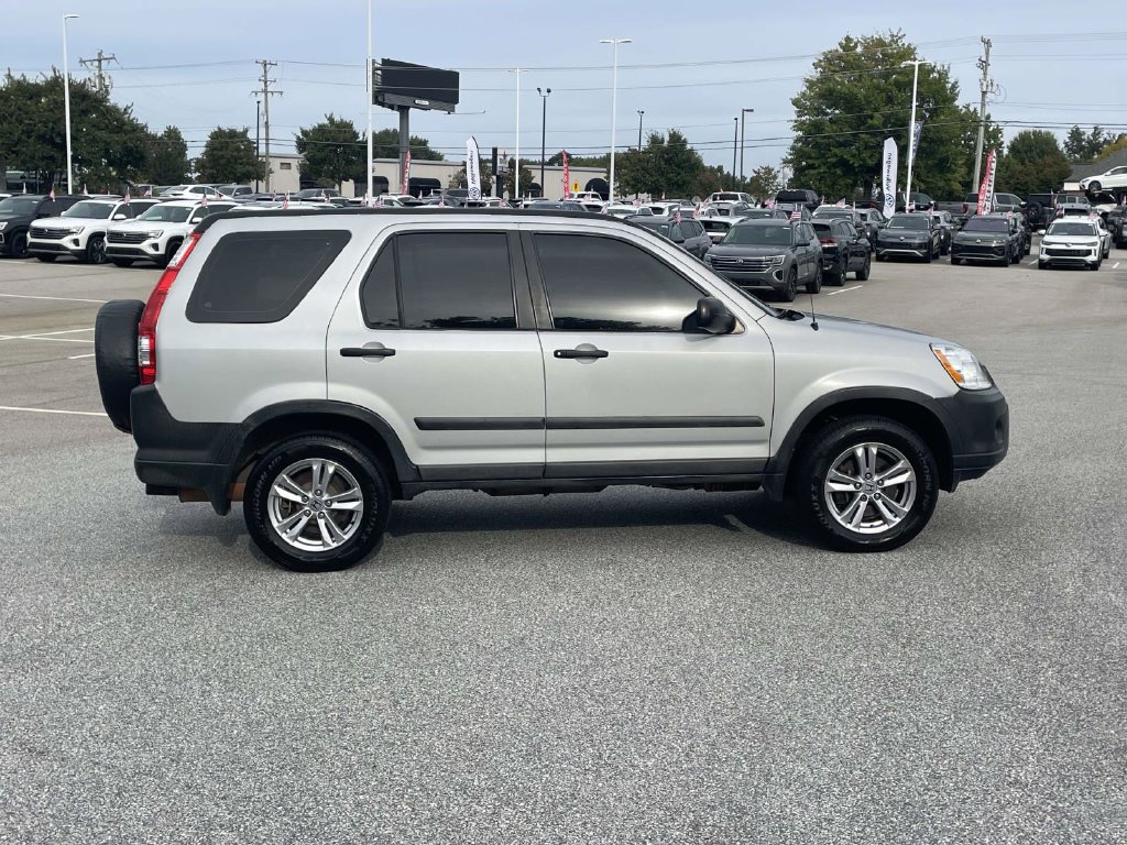 Used 2005 Honda CR-V LX image 9