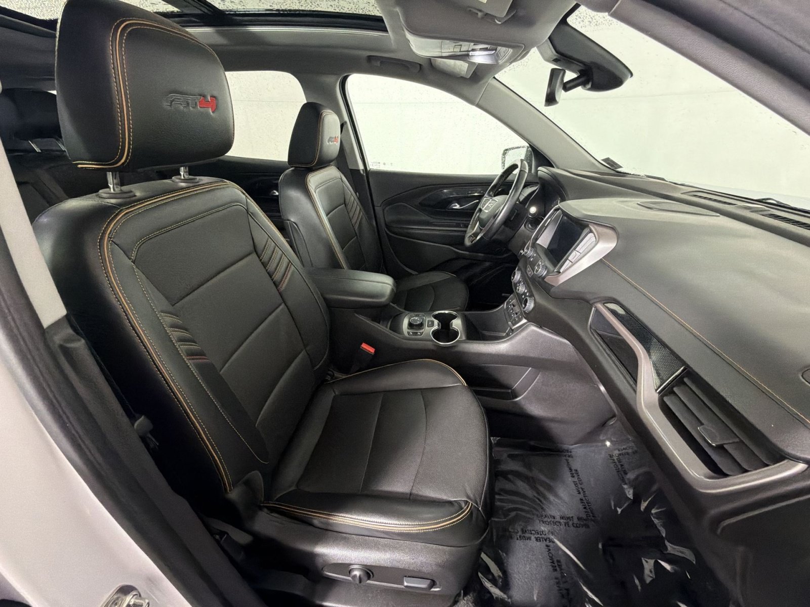 Used 2024 GMC Terrain AT4 w/ Infotainment Package II AWD/4WD image 27