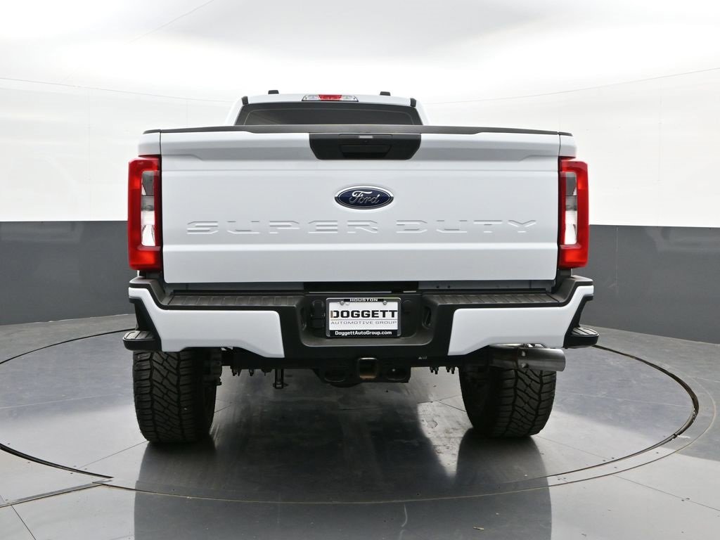 Used 2025 Ford F250 XL w/ XL Off-Road Package image 8