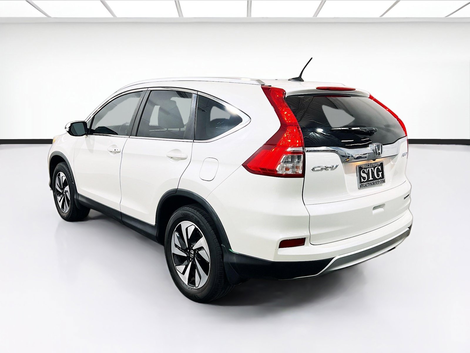 Used 2016 Honda CR-V Touring image 6