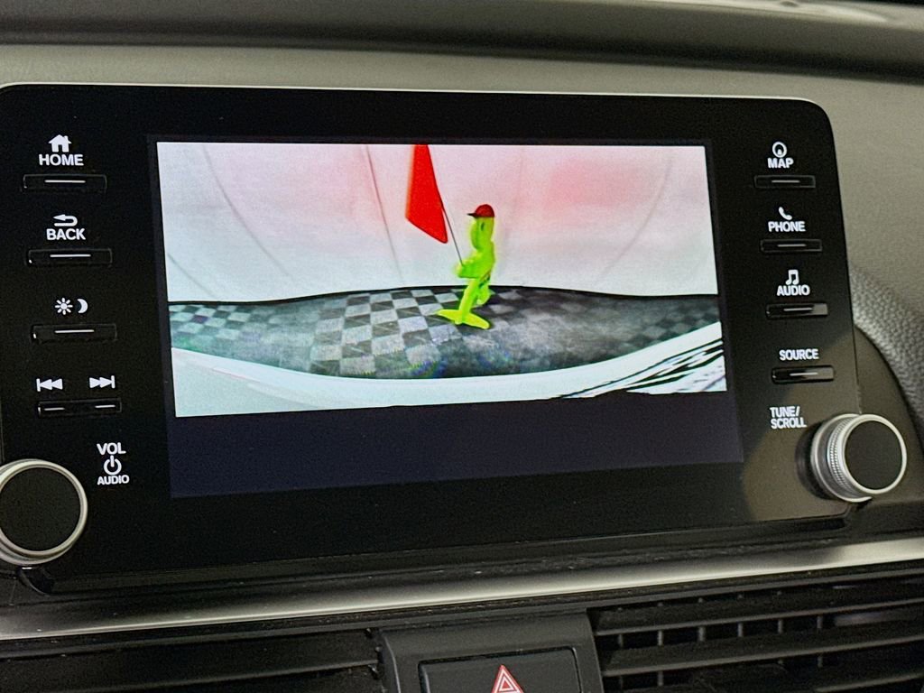 Used 2018 Honda Accord Touring image 6
