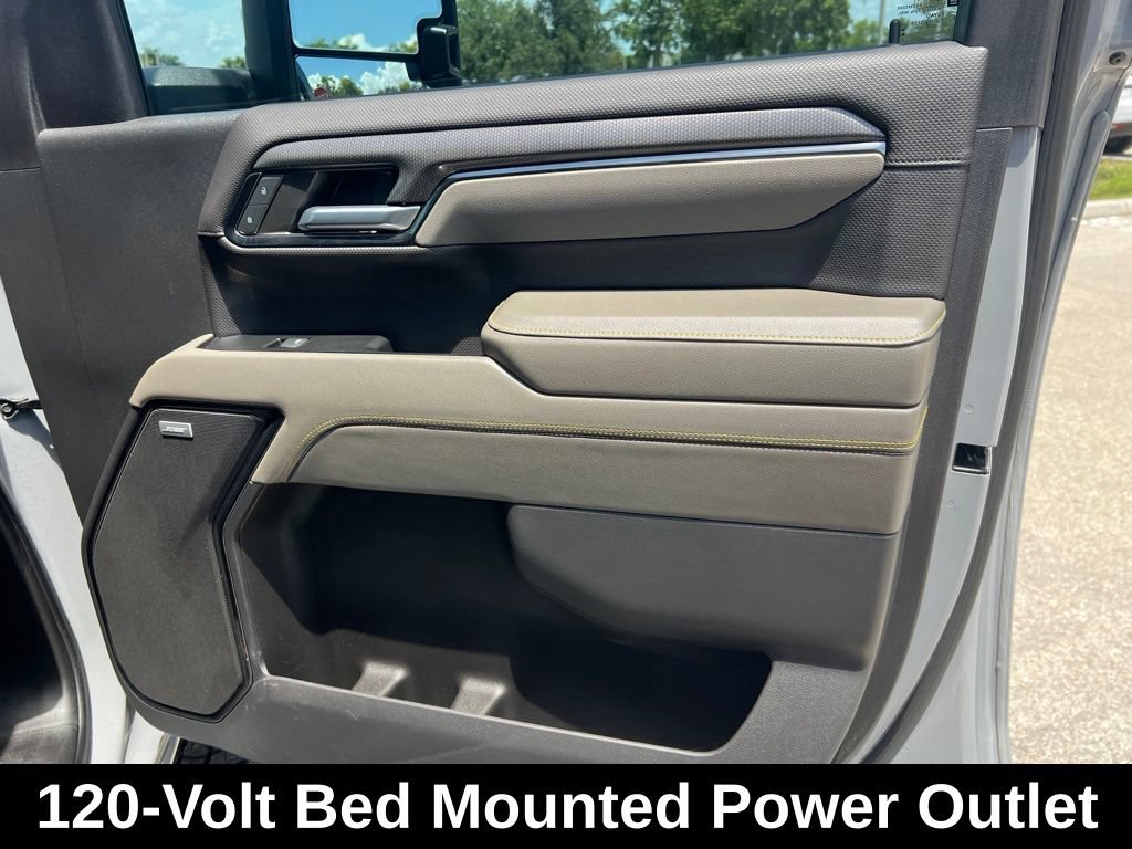 Used 2024 Chevrolet Silverado 2500 ZR2 w/ Technology Package AWD/4WD image 20