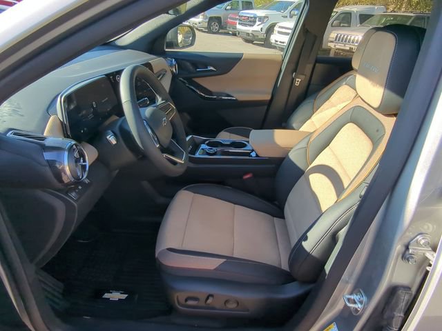 New 2026 Chevrolet Equinox ACTIV w/ Convenience Package III FWD image 23