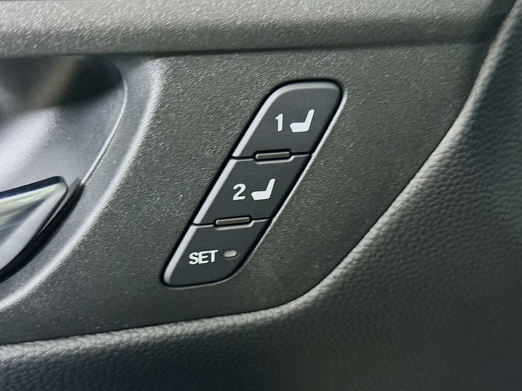 Used 2025 Honda CR-V Sport-L image 21