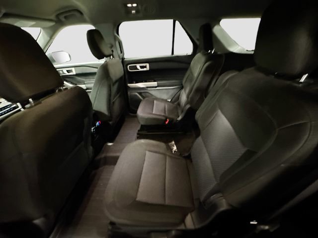 Used 2022 Ford Explorer XLT image 24