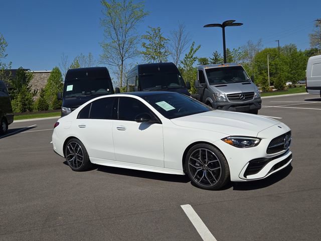 Used 2024 Mercedes-Benz C 300 4MATIC Sedan image 2