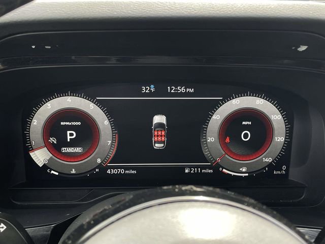 Used 2023 Nissan Pathfinder Platinum w/ Cargo Package image 25