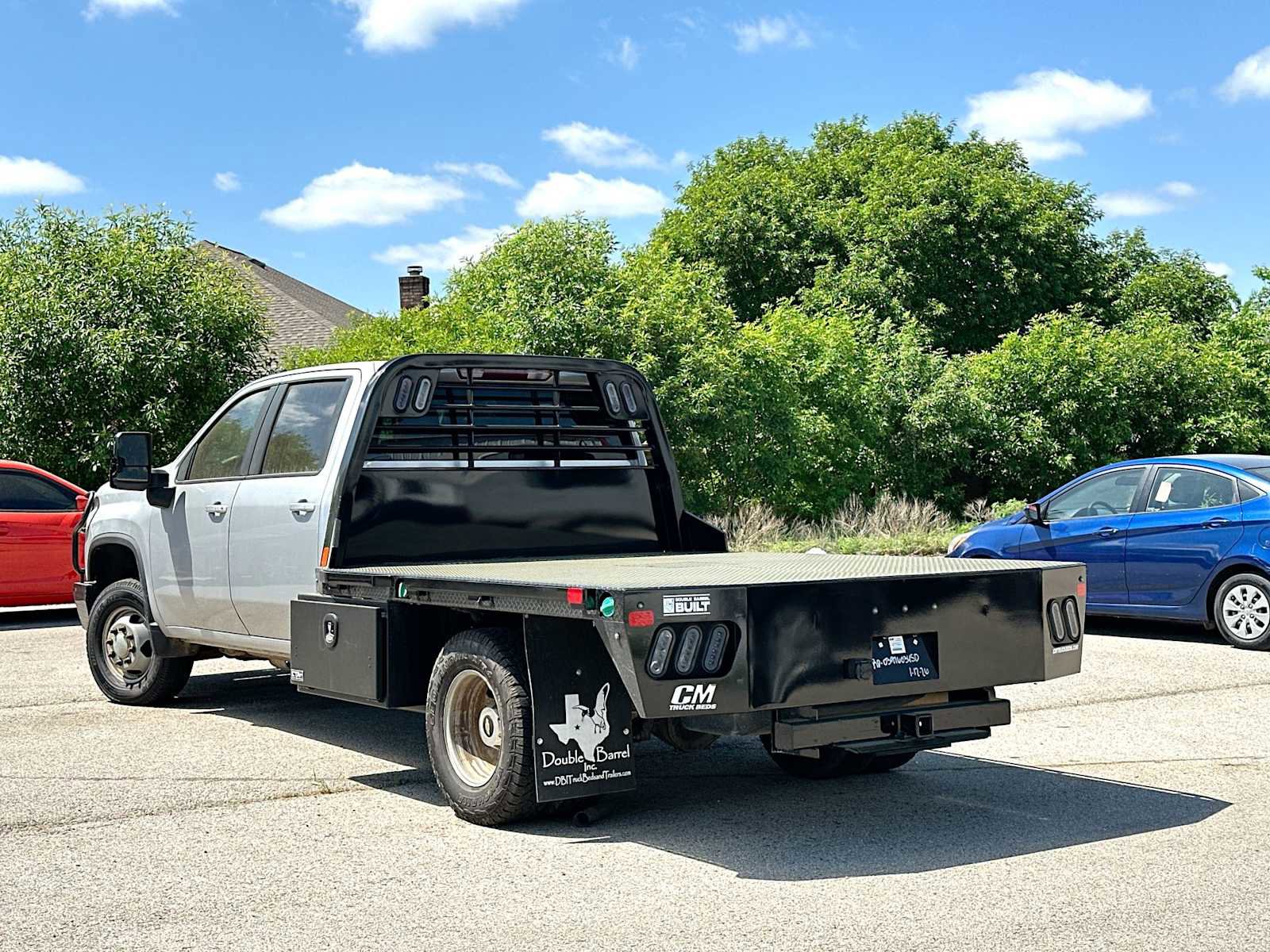 Used 2022 Chevrolet Silverado 3500 LT w/ Convenience Package image 11