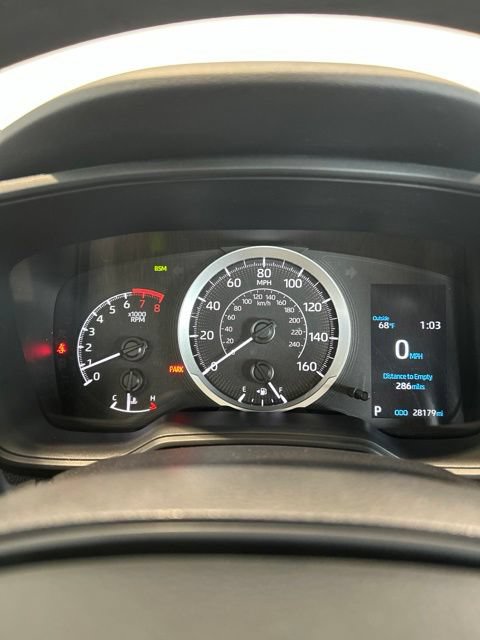 Used 2021 Toyota Corolla LE w/ LE Convenience Package FWD image 10